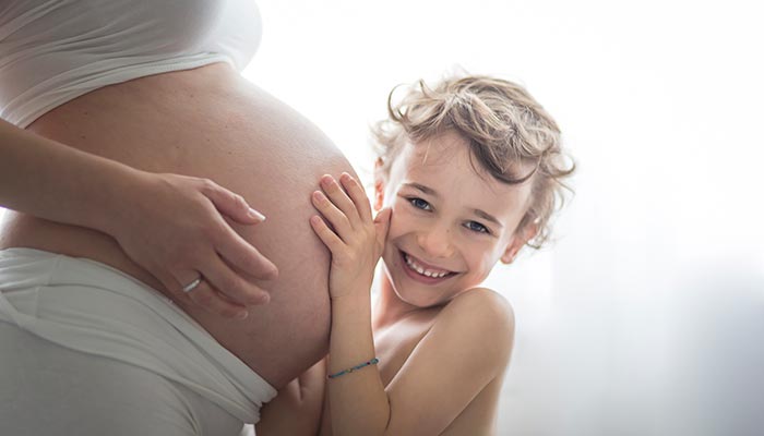 ArtemisiaPhoto - Servizio fotografico professionale maternità